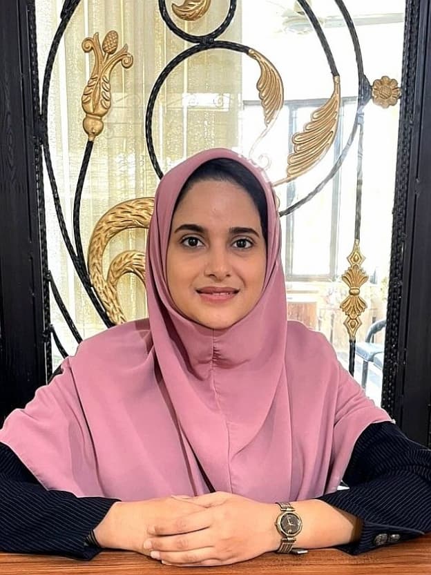 معرفی کادر مدرسه