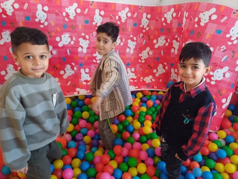 استفاده از بازی و سرگرمی در آموزش متون ابتدایی