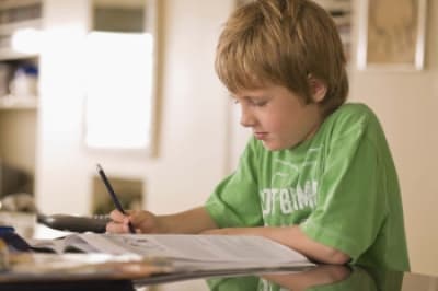 علت فراموشی در دوران کودکی